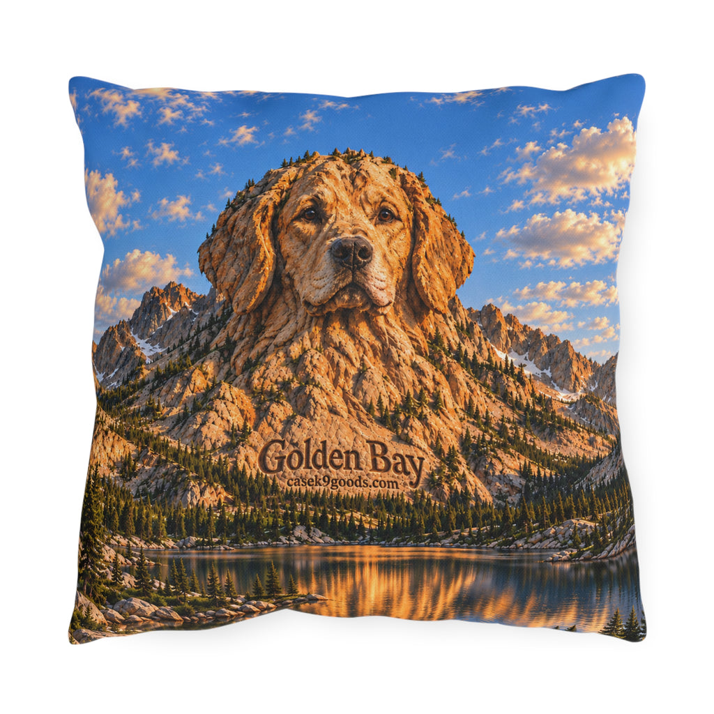 Golden Retriever Lakeside Outdoor Pillow
